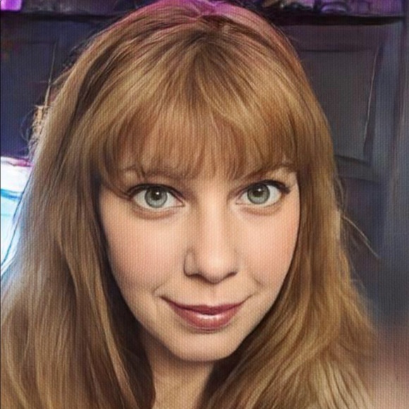 Meet your Posher, Roxanne - Picture 2 of 3